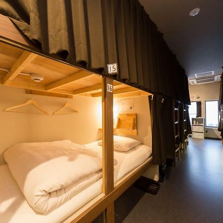 Hostel Namba Takumi Osaka Exterior foto